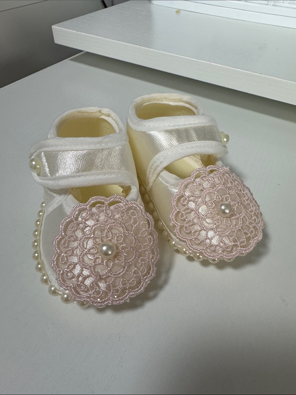 Baby Girls Ivory and Blush Lace Pearl Mary Jane Shoes